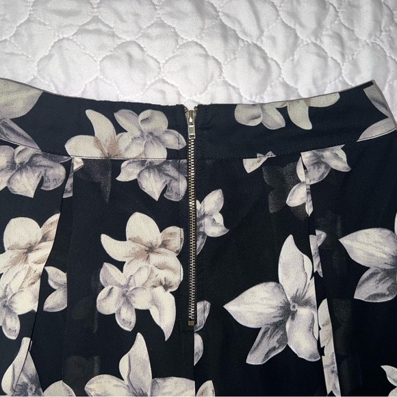 Mini skort - Picture 7 of 7